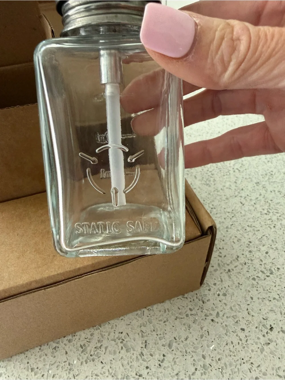 Clear Glass Pump Dispenser Bottle with Stainless Steel Pump and Cap -